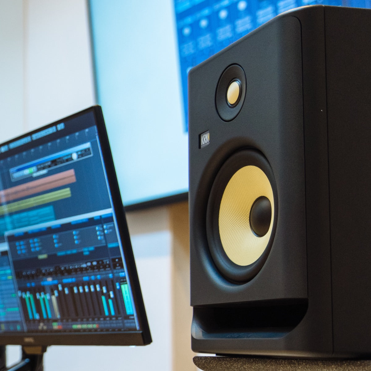 Rokit® Generation 4 Powered Studio Monitors – krkmusic